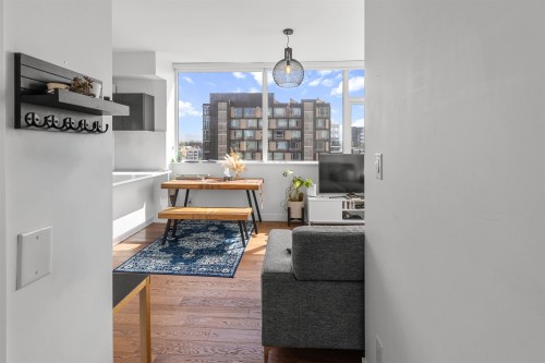 1001-108 1St Avenue E, Vancouver, BC 