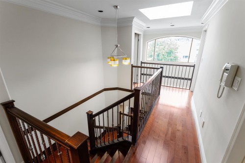 328 26Th Avenue W, Vancouver, BC 