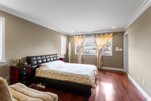 328 26Th Avenue W, Vancouver, BC 