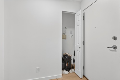 303-2998 Silver Springs Boulevard, Coquitlam, BC 