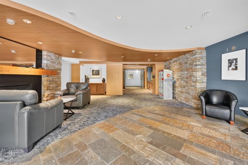 303-2998 Silver Springs Boulevard, Coquitlam, BC 