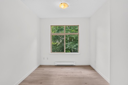 303-2998 Silver Springs Boulevard, Coquitlam, BC 