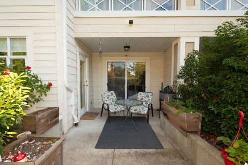 104-3625 Windcrest Drive, North Vancouver, BC 