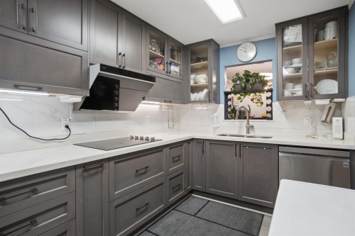 30-8700 Bennett Road, Richmond, BC 