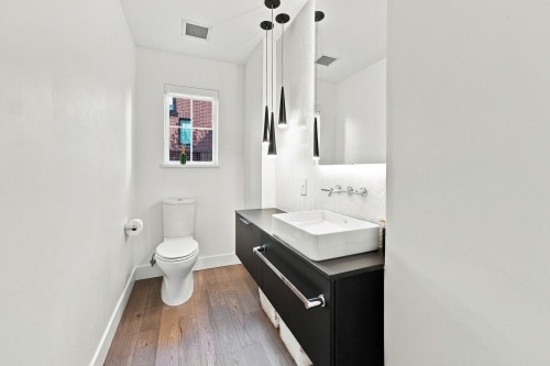 135-2070 Curling Road, North Vancouver, BC 