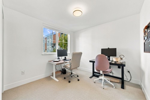 135-2070 Curling Road, North Vancouver, BC 