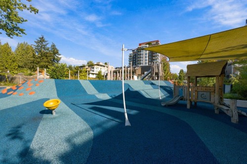 135-2070 Curling Road, North Vancouver, BC 