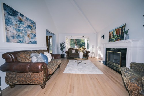 3033-Griffin Place Place, North Vancouver, BC 
