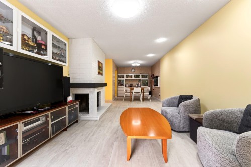 214-7631 Steveston Highway, Richmond, BC 