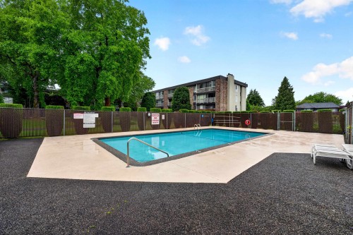 214-7631 Steveston Highway, Richmond, BC 