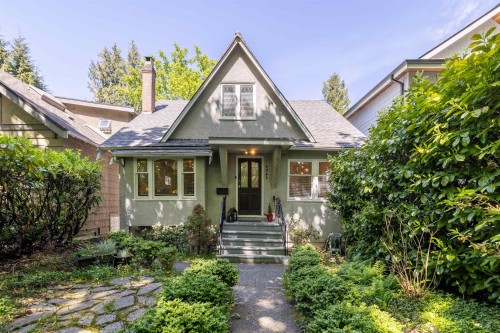 4343 11Th Avenue, Vancouver, BC 