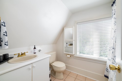 4343 11Th Avenue, Vancouver, BC 