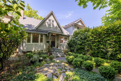 4343 11Th Avenue, Vancouver, BC 
