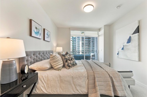 907-112 13Th Street E, North Vancouver, BC 