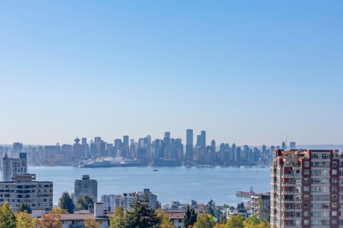 907-112 13Th Street E, North Vancouver, BC 