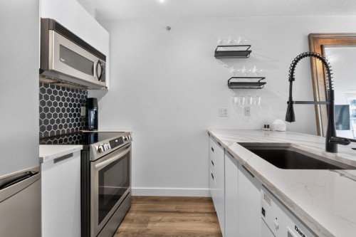 312-1082 Seymour Street, Vancouver, BC 