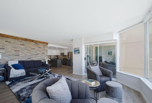 1606-1045 Quayside Drive, New Westminster, BC 