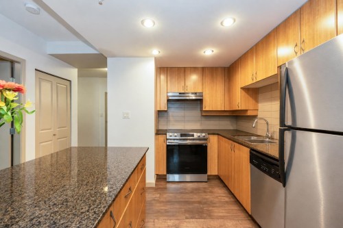 101-9262 University Crescent, Burnaby, BC 