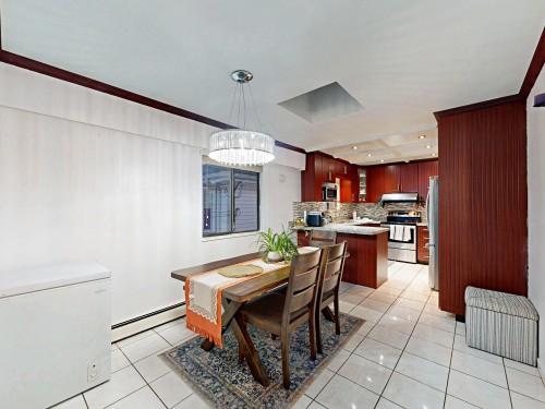7882 Windsor Street, Vancouver, BC 