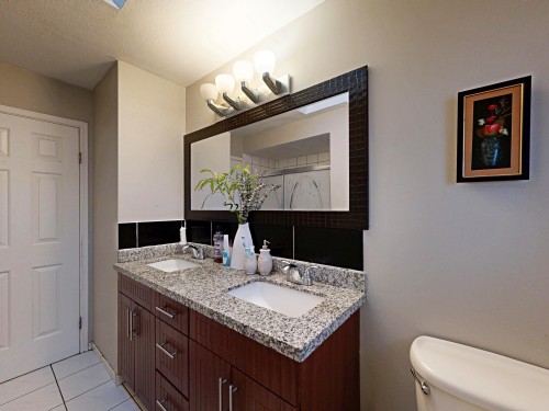 7882 Windsor Street, Vancouver, BC 