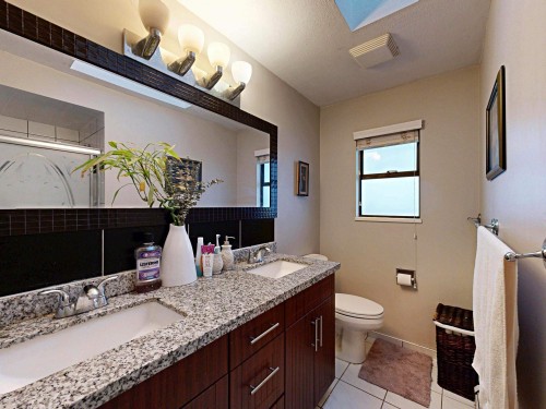 7882 Windsor Street, Vancouver, BC 