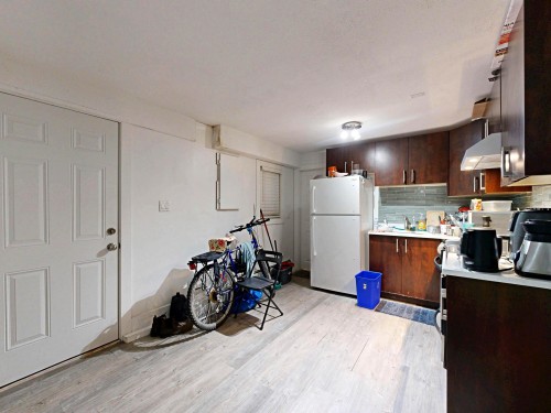 7882 Windsor Street, Vancouver, BC 