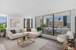 904-1127 Barclay Street Vancouver, BC V6E 4C6