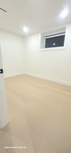 1-2741 Grant Street, Vancouver, BC 