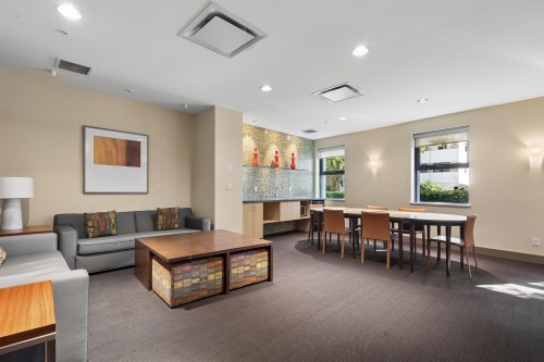 701-2851 Heather Street, Vancouver, BC 