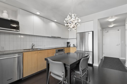 701-2851 Heather Street, Vancouver, BC 