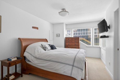 2950 8Th Avenue W, Vancouver, BC 