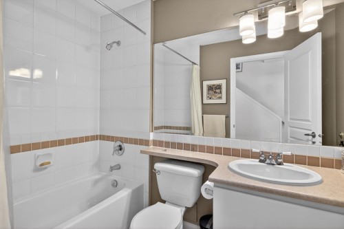 2950 8Th Avenue W, Vancouver, BC 