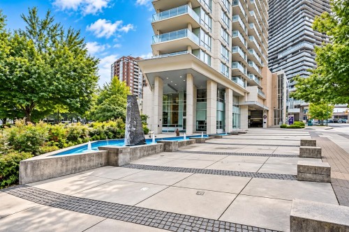 210-4808 Hazel Street, Burnaby, BC 