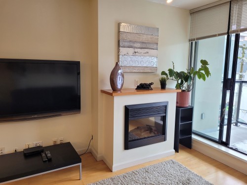 408-610 Victoria Street, New Westminster, BC 