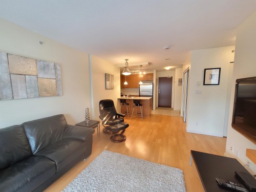 408-610 Victoria Street, New Westminster, BC 