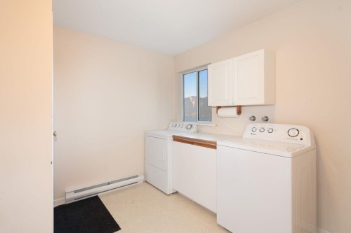 671 Taylor Road, Bowen Island, BC 