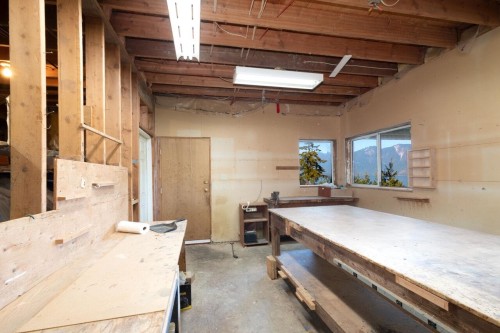 671 Taylor Road, Bowen Island, BC 