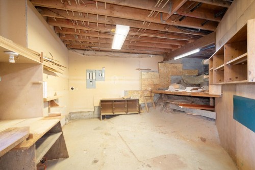 671 Taylor Road, Bowen Island, BC 