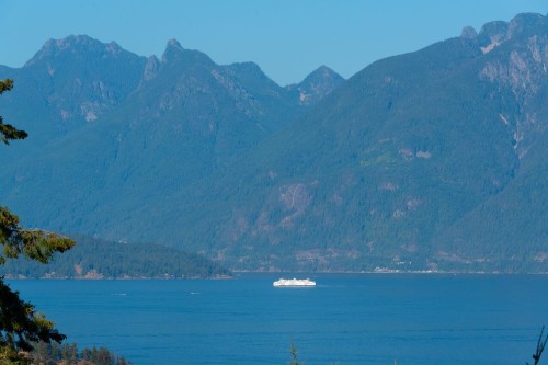 671 Taylor Road, Bowen Island, BC 