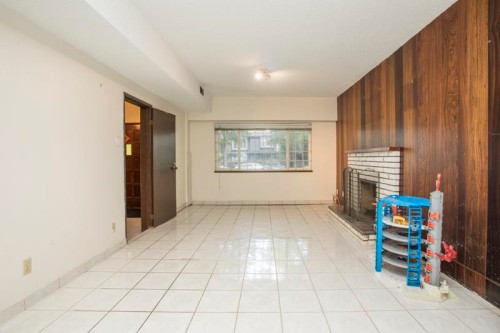 950 38Th Avenue E, Vancouver, BC 