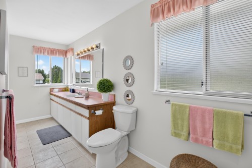 12398 233 Street, Maple Ridge, BC 
