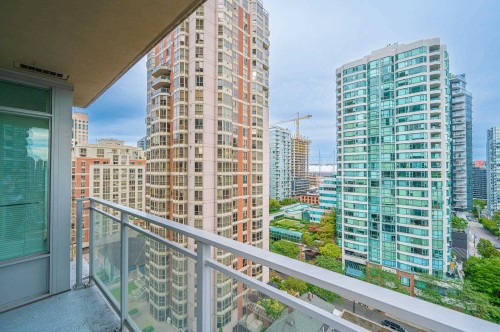1408-888 Homer Street, Vancouver, BC 