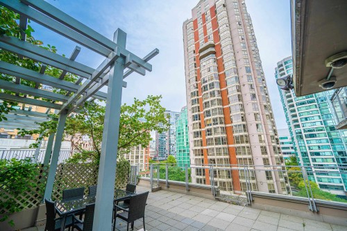 1408-888 Homer Street, Vancouver, BC 