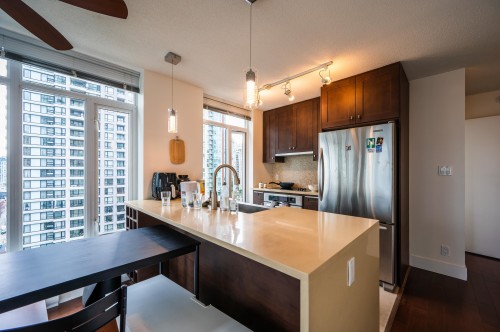 1408-888 Homer Street, Vancouver, BC 