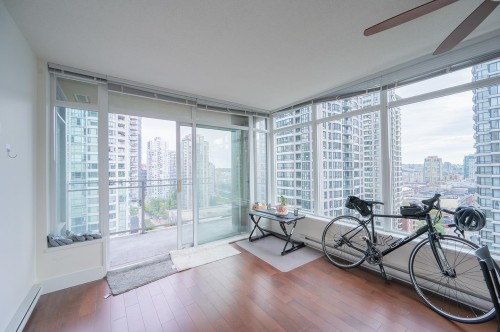 1408-888 Homer Street, Vancouver, BC 