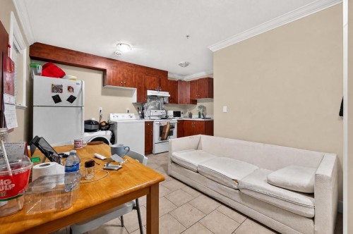 6676 Victoria Drive, Vancouver, BC 
