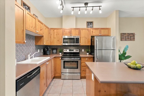 103-3300 Ptarmigan Place, Whistler, BC 