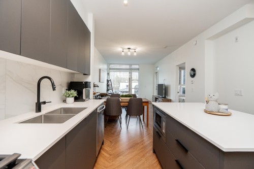 213-3229 St Johns Street, Port Moody, BC 