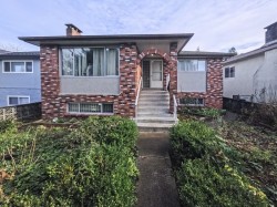 6174 Tyne Street Vancouver, BC V5S 3L4