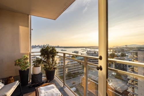1505-155 1St Street W, North Vancouver, BC 